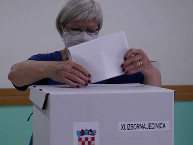 Избори у Хрватској (фото:Fena) - 