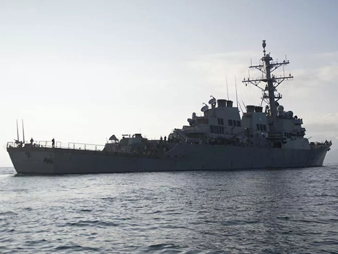 Крстарица "Доналд Кук" (Фото: CC0 / U.S. Navy / Mass Communication Specialist 3rd Class Will Hardy) - 