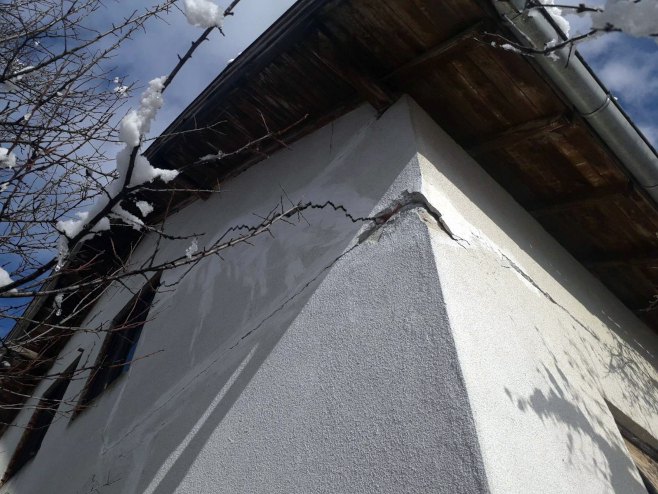 Приједор - оштећена кућа - Фото: СРНА