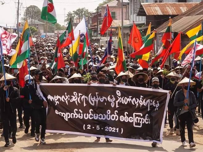 Протести у Мјанмару (Фото: HomesBo) - 