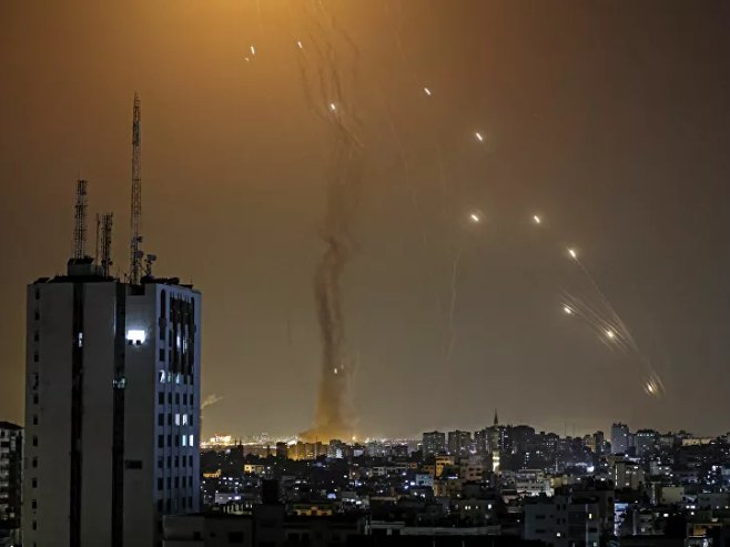 Ракетиран Тел Авив (Фото: rs.sputniknews.com) - 