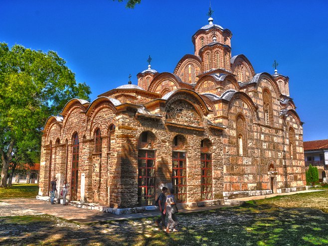 Манастир Грачаница (Фото: Wikipedia / Sasa Micic) - 