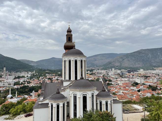 Васкршња литургија у Саборној цркви Свете Тројице у Мостару