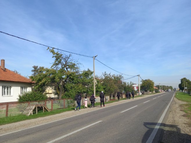 Bijeljina, Kojčinovac - migranti (Foto: RTRS)