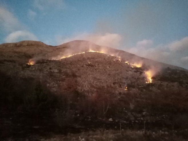 Пожар у Баћевићима код Мостара под контролом