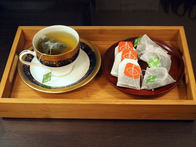 Чај (Фото: EPA-EFE/DAVID CHANG/илустрација) - 