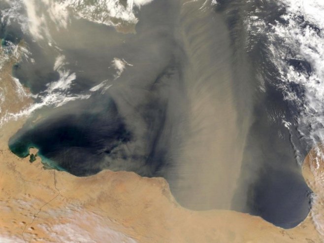 Сахарски пијесак (Фото: EPA PHOTO NASA NASA) - 