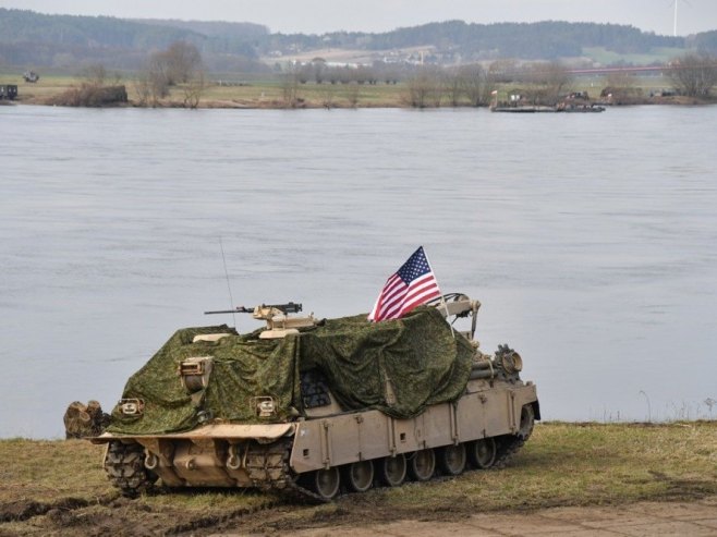Америчко борбено возило (Фото: EPA/ANDRZEJ JACKOWSKI POLAND OUT, илустрација) - 