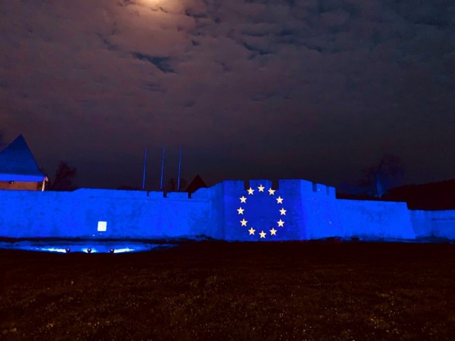 ЕУ застава у Бањалуци - Фото: Уступљена фотографија