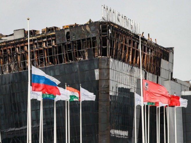 Терористички напад у Москви (фото: EPA-EFE/YURI KOCHETKOV) - 