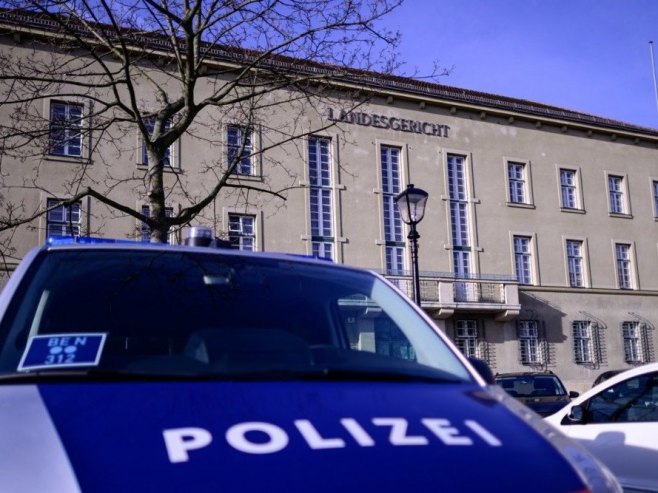 Аустријска полиција (Фото: EPA/CHRISTIAN BRUNA) - 