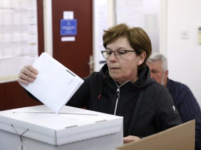 Избори у Хрватској; Према излазним анкетама ХДЗ-у 58 мандата