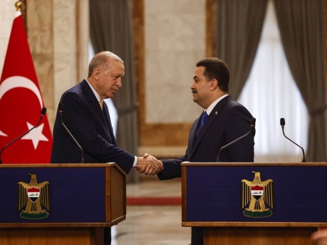 Ердоган и Ал Судани (Фото: EPA-EFE/Thaier Al-Sudani) - 