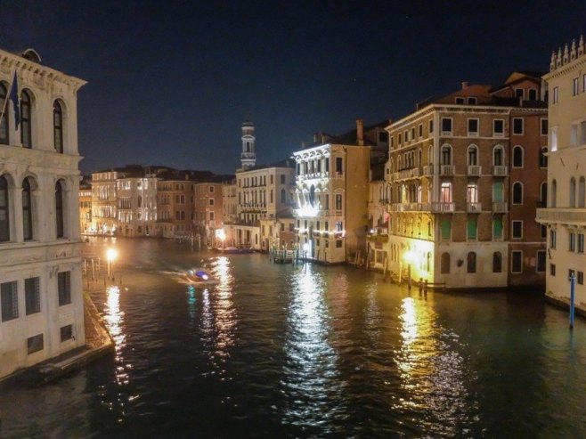 Венеција (Фото: EPA-EFE/Matteo Corner) - 