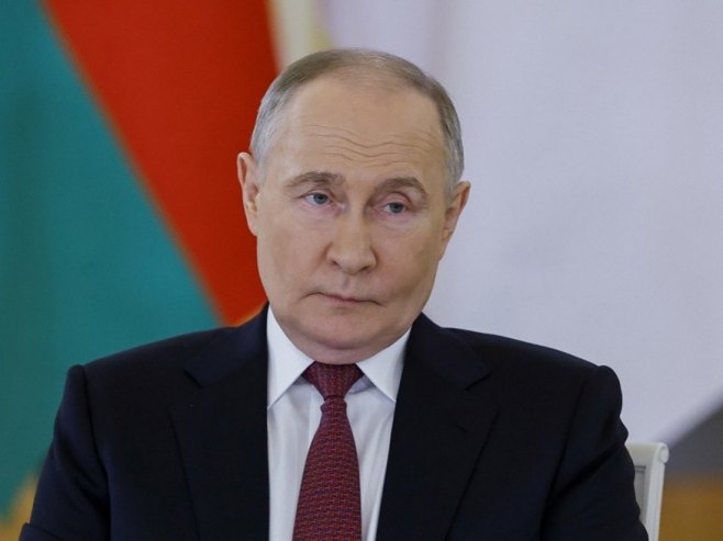 Владимир Путин (фото: EPA-EFE/EVGENIA NOVOZHENINA / POOL) - 