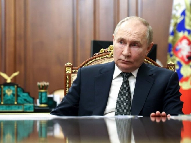 Владимир Путин (фото: EPA-EFE/ALEXANDER KAZAKOV/KREMLIN / POOL MANDATORY CREDIT) - 