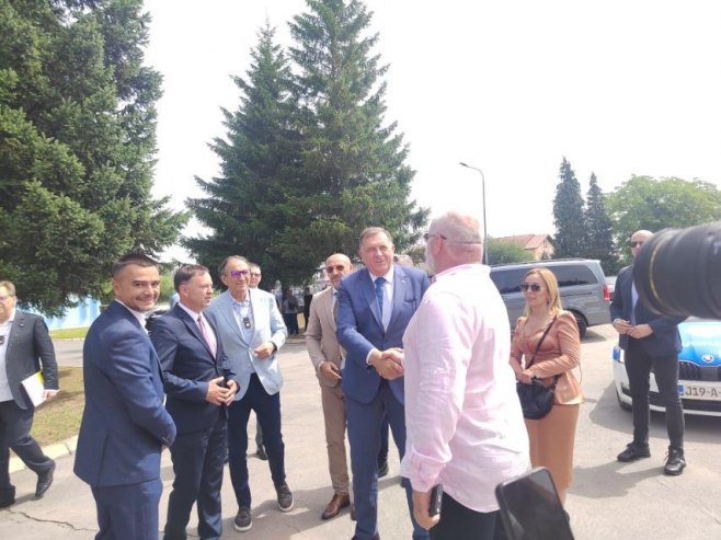 Dodik u Kozarskoj Dubici (foto: RTRS)