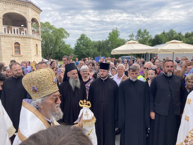 U manastiru Miloševac veliko narodno-liturgijsko sabranje (Foto: RTRS)
