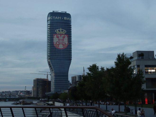 Кула Београд засијала поводом великог српског празника (ВИДЕО)