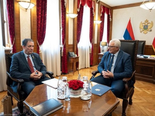 Амбасадор Израела у Црној Гори поздравио усвајање Резолуције о Јасеновцу
