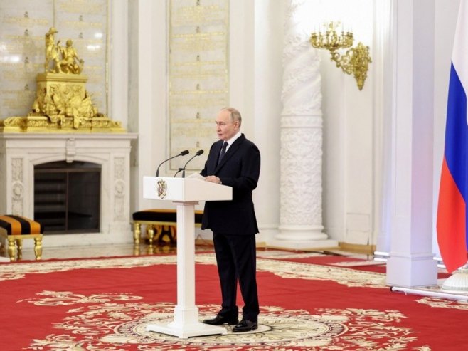 Владимир Путин (фото: EPA-EFE/ALEXANDER KAZAKOV/SPUTNIK/KREMLIN POOL MANDATORY CREDIT) - 