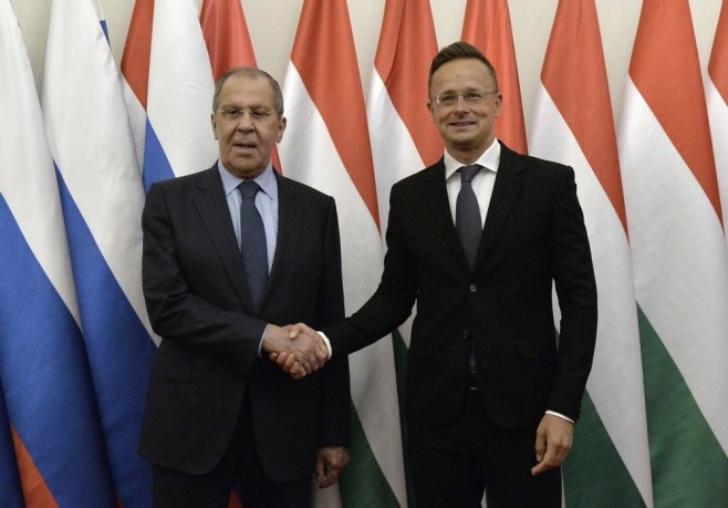 Сијарто и Лавров разговарали о посјети Орбана Москви