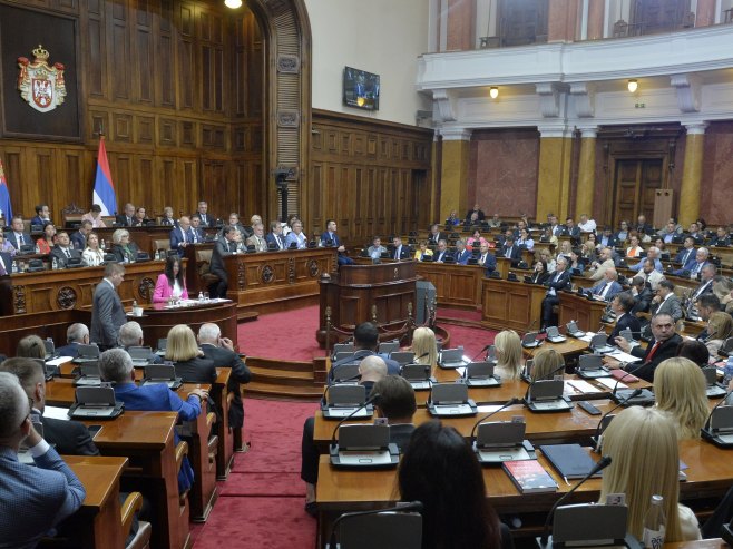Скупштина Србије и сутра о Декларацији са Свесрпског сабора