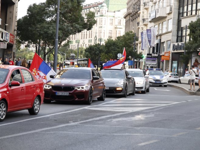 Прослава на улицама Београда (фото: TANJUG/ JOVANA KULAŠEVIĆ/ nr) 