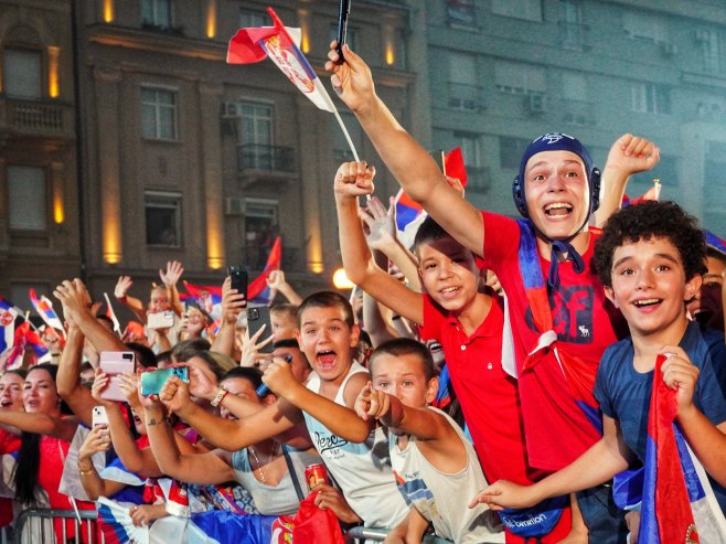 Doček olimpijaca (Foto: TANJUG/ VLADIMIR ŠPORČIĆ/ bg) 