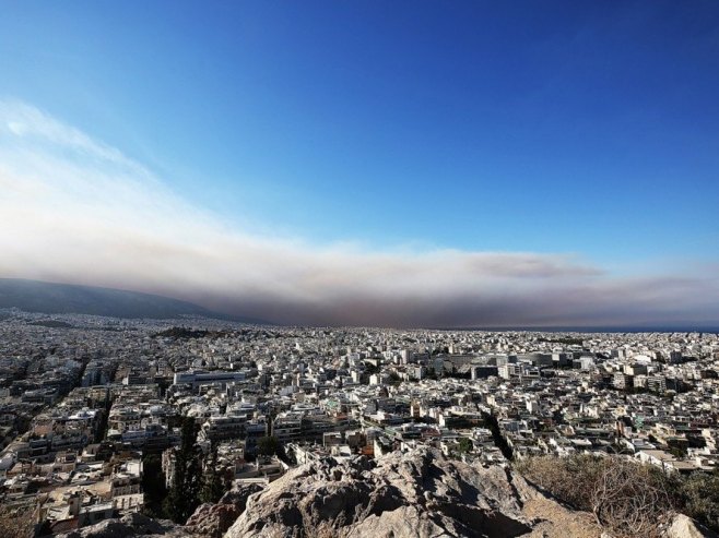 Атина (фото: EPA-EFE/VLACHOS ALEXANDROS) - 