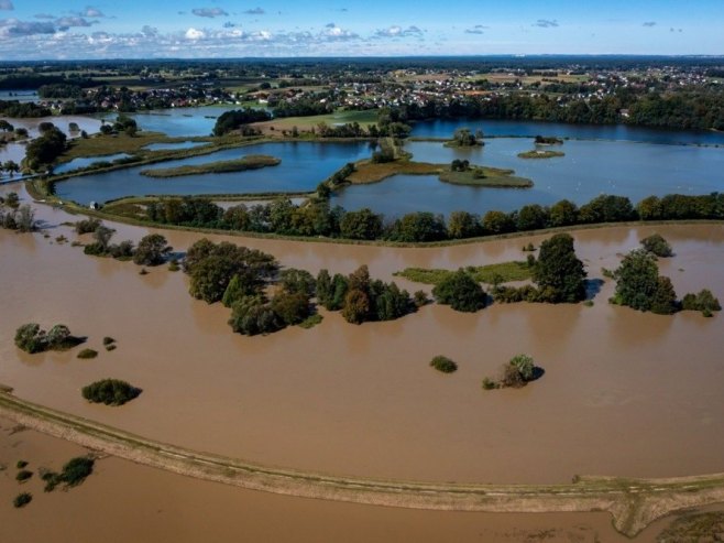 Poplave u Poljskoj (Foto: EPA-EFE/Lukasz Gagulski) 