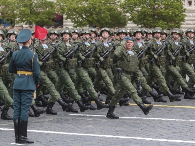 Руска војска (фото:  EPA-EFE/MAXIM SHIPENKOV - илустрација) - 