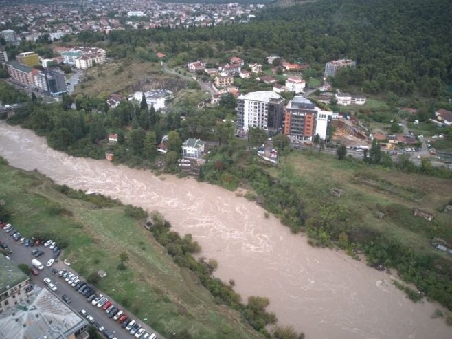 Морача за 16 сати набујала скоро осам метара