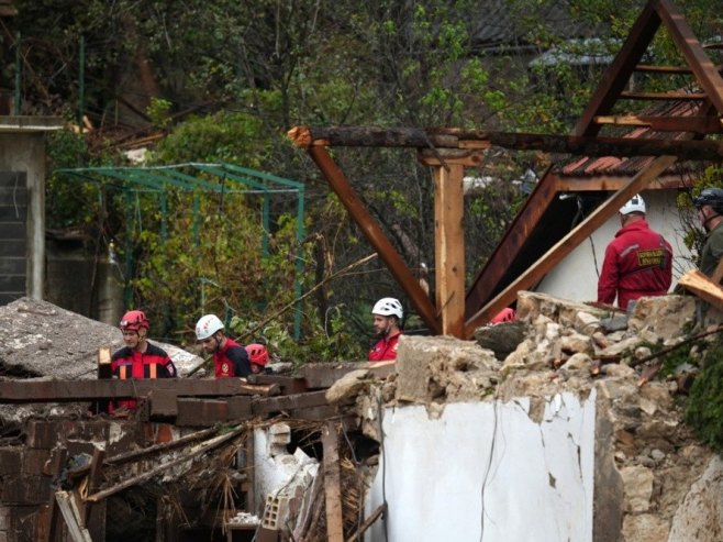 Poplave u FBiH (Foto: EPA-EFE/NIDAL SALJIC) 