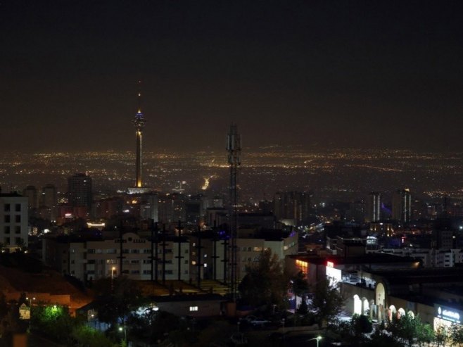 Техран, Иран (фото: EPA-EFE/ABEDIN TAHERKENAREH) - 