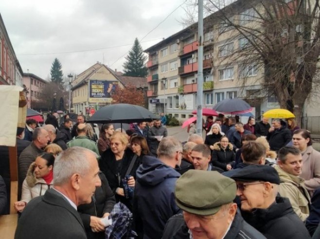 Нови Град: Љепојевић упознао грађане о Дејтонском мировном споразуму