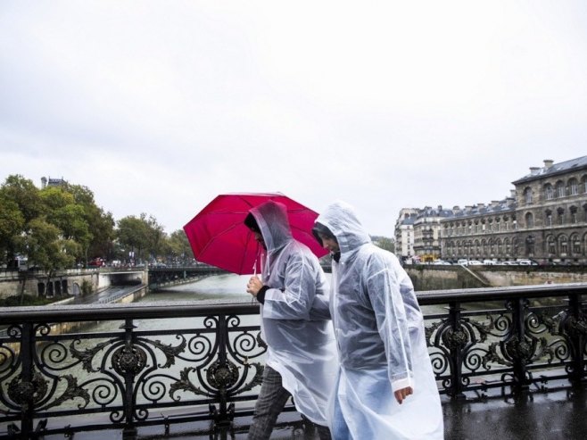 Француска (Фото: EPA-EFE/TERESA SUAREZ/илустрација) - 