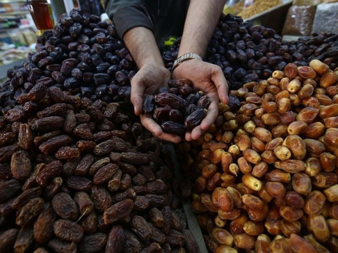 Хрватска повлачи датуле из Ирана, садрже норовирус