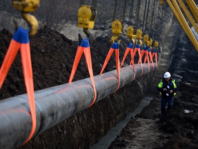 Гасовод (фото: EPA-EFE/VASSIL DONEV) - 