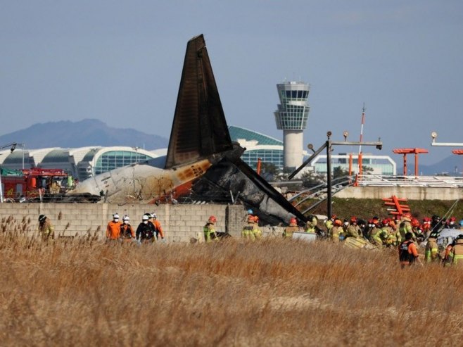 Пад авиона у Јужној Кореји (Фото: EPA-EFE/YONHAP SOUTH KOREA OUT) - 