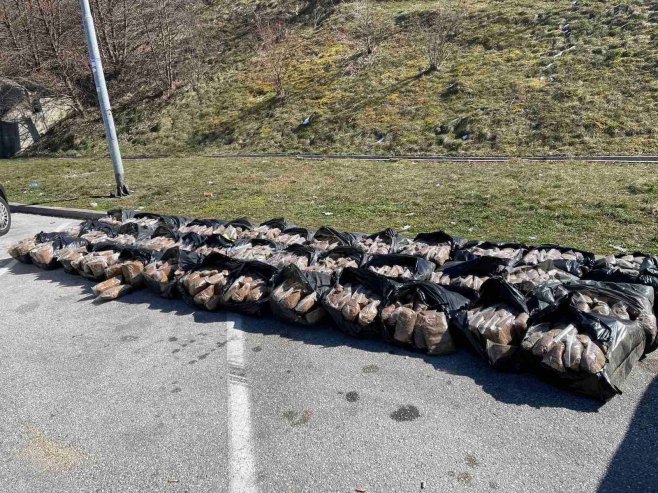 Одузето више од пола тоне резаног сушеног дувана (ФОТО)