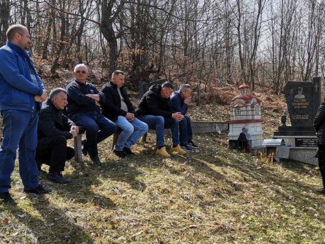 Одата почаст Споменку Гостићу, дјечаку на вјечној стражи