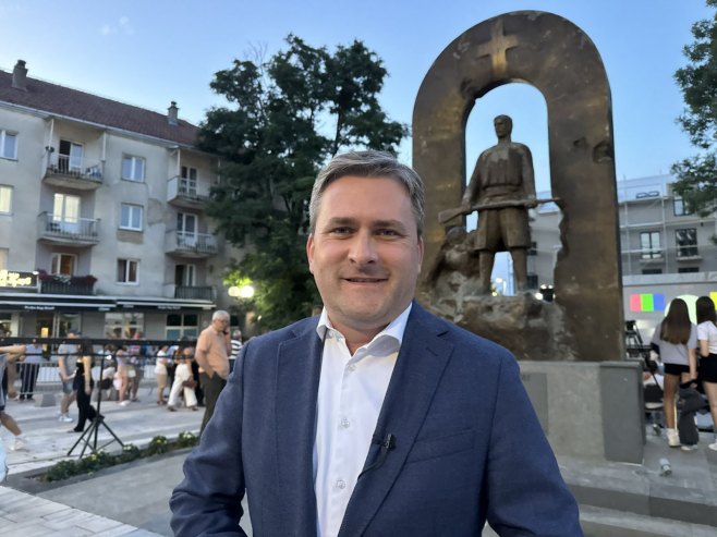 Селаковић: Обиљежавањем јубилеја полажемо испит зрелости пред прецима и потомцима Селаковић: Обиљежавањем јубилеја полажемо испит зрелости пред прецима и потомцима