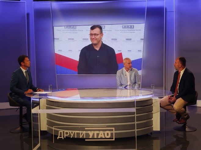 Други угао: У преламању интереса истока и запада значајна отворена подршка Русије Српској (ВИДЕО) Други угао: У преламању интереса истока и запада значајна отворена подршка Русије Српској (ВИДЕО)