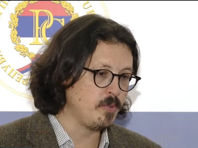 Енгелс: Дугорочна будућност Срба у Европи, али то не значи да треба да се прикључе ЕУ (ВИДЕО) Енгелс: Дугорочна будућност Срба у Европи, али то не значи да треба да се прикључе ЕУ (ВИДЕО)