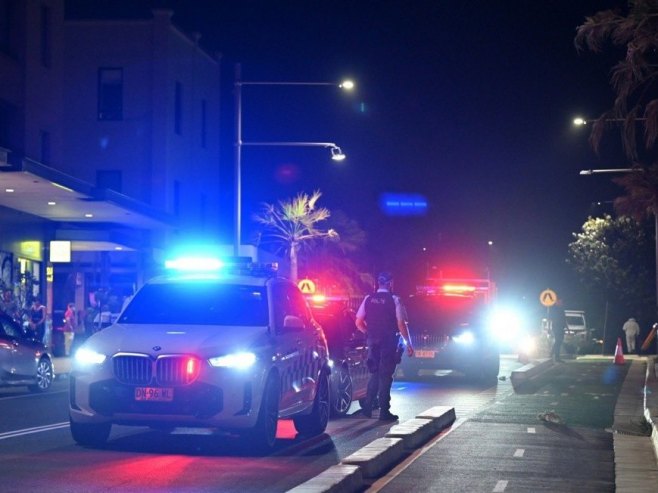 Жртве напада у Сиднеју имају између 10 и 87 година, нападачи отац и син Жртве напада у Сиднеју имају између 10 и 87 година, нападачи отац и син