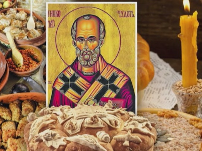 Пола Срба слави, пола иде на славу (ВИДЕО) Пола Срба слави, пола иде на славу (ВИДЕО)