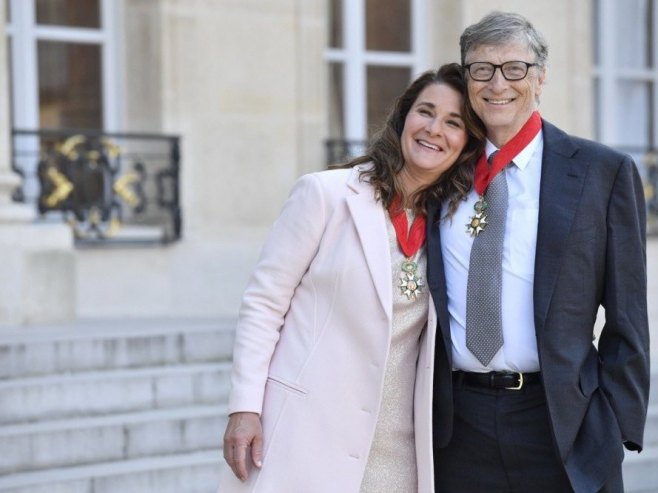 Мелинда Гејтс о Епстиновим досијеима: Срећна што сам далеко од све те прљавштине Мелинда Гејтс о Епстиновим досијеима: Срећна што сам далеко од све те прљавштине