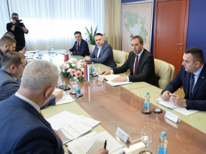 Влада формирала Интерресорну радну групу - заштитити имовину српског народа и СПЦ у ФБиХ Влада формирала Интерресорну радну групу - заштитити имовину српског народа и СПЦ у ФБиХ