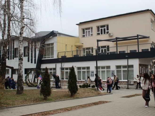 Зворник добија средње музичко образовање од септембра (ВИДЕО) Зворник добија средње музичко образовање од септембра (ВИДЕО)